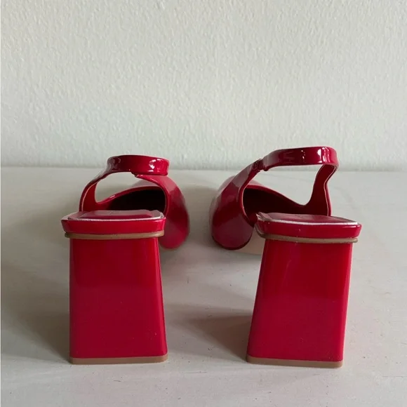 BCBGeneration Red Heels, perfect condition - Picture 3 of 6